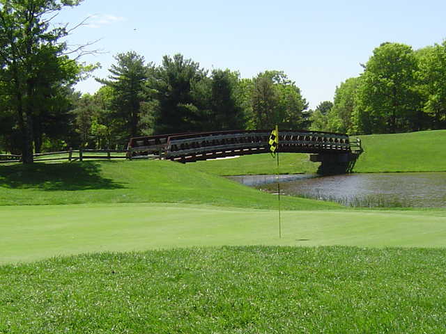 Squirrel Run Golf Club