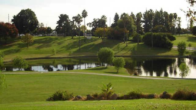 Alondra Park Par 3 Golf Course golf course
