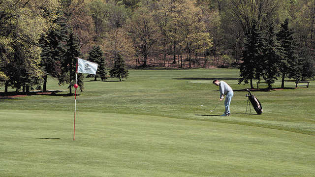 Mastick Woods Golf Course golf course