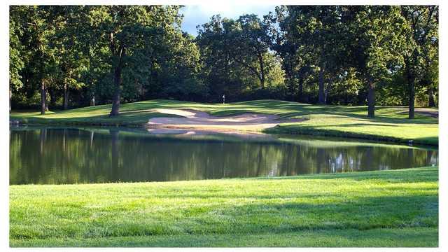 Seven Bridges Golf Club golf course