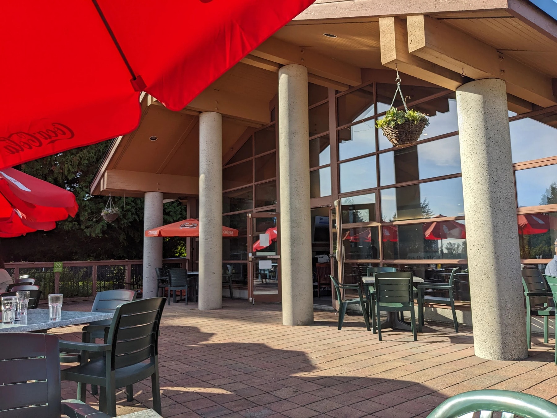 The clubhouse patio at Langara Golf Course—perfect for post-round drinks or just soaking up the sunshine, even if you’re not golfing. The clubhouse patio at Langara Golf Course—perfect for post-round drinks or just soaking up the sunshine, even if you’re not golfing.